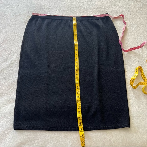 Vintage St. John Basics Sz 16 Santana Knit Black Long Sleeve Jacket & Skirt Set - Picture 12 of 13